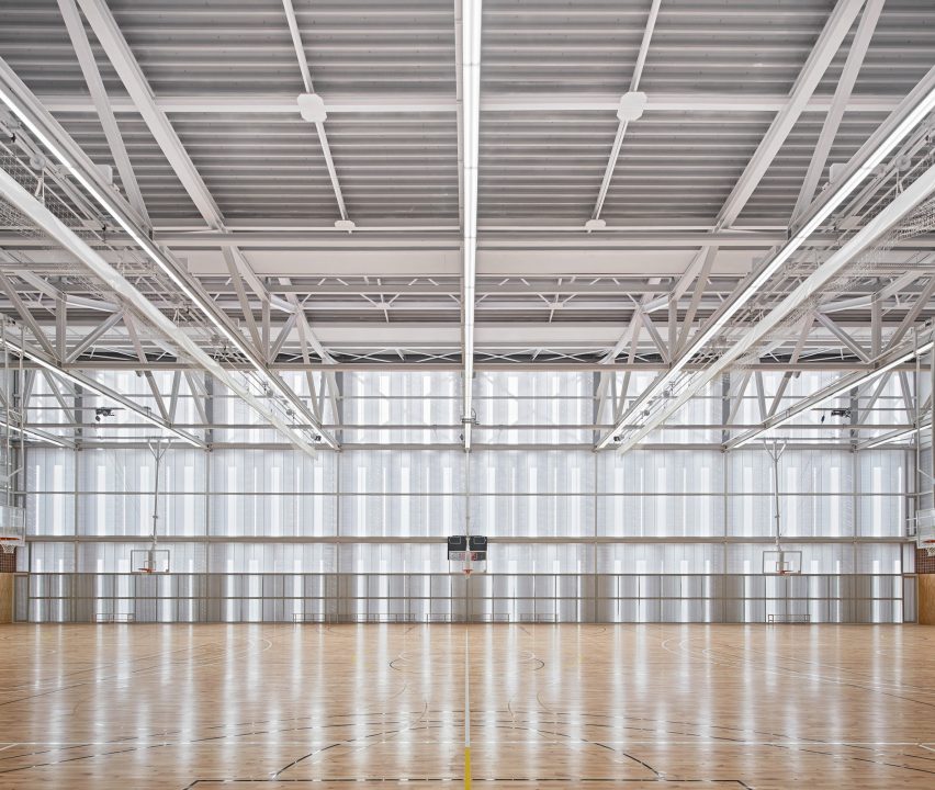 First floor sports hall in Camp del Ferro sports centre in Barcelona