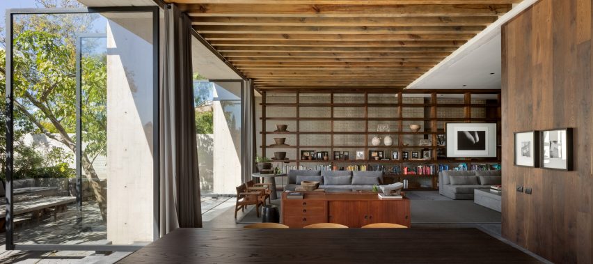 Casa Estudio by Manuel Cervantes Estudio