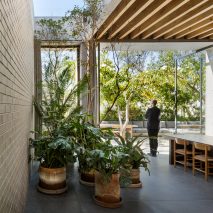 Casa Estudio by Manuel Cervantes Estudio
