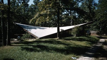 Catalano House in Raleigh, North Carolina, by Eduardo Catalano