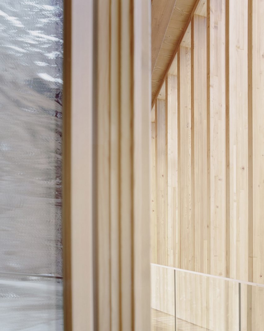 A terrace of the Climber's Refuge by LCA Architetti