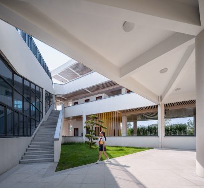Corridors around a primary school in rural China