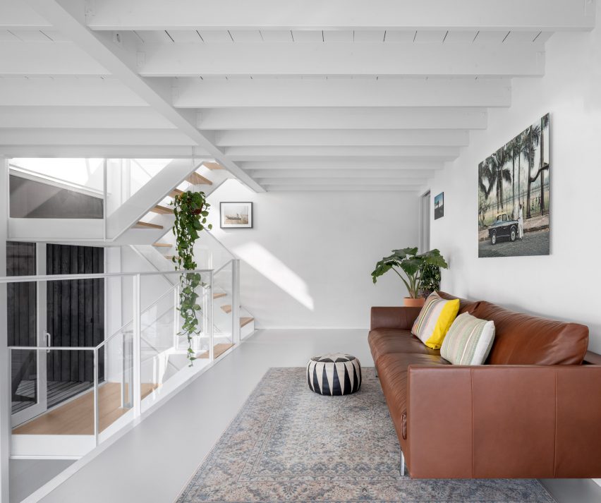 A living room inside the floating house by i29