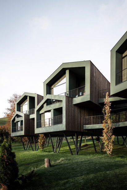 The front elevation of the Floris hotel extension by NOA