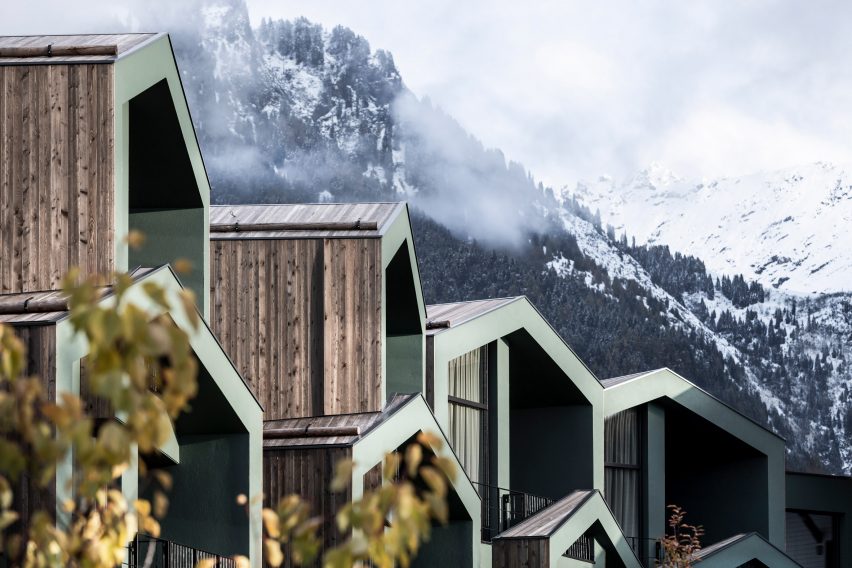The exterior of the Floris hotel extension by NOA