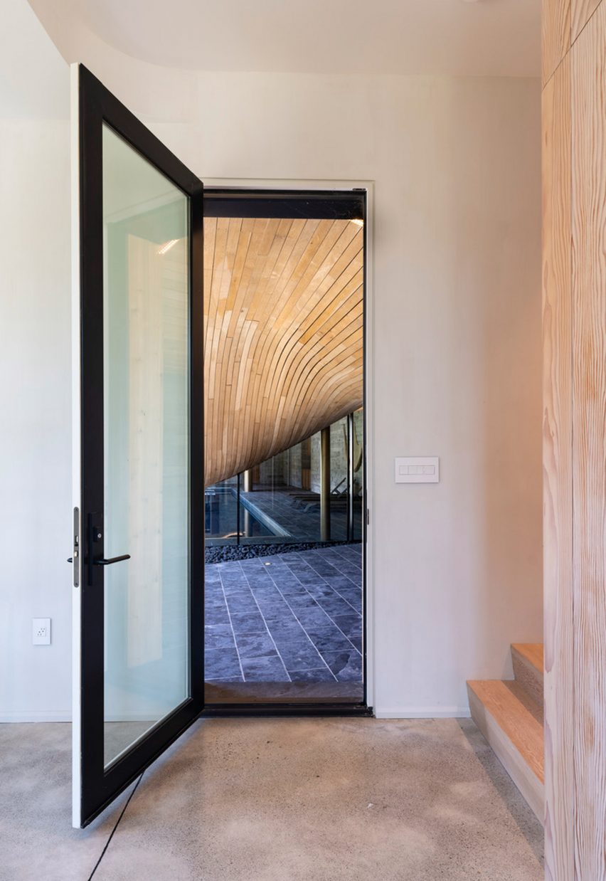 Fold House by Partisans