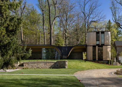 Fold House guest house and pool by partisans