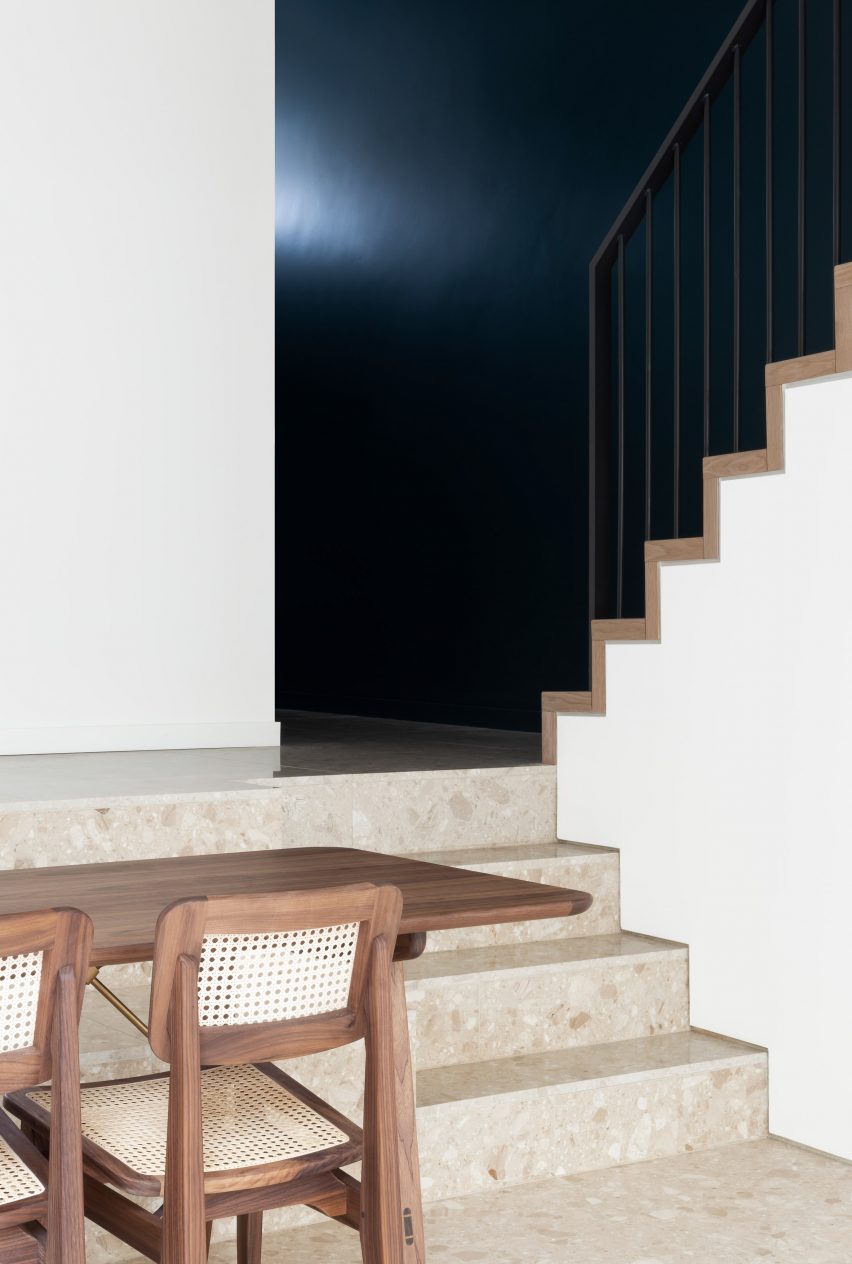 Terrazzo floor in Frame House by Bureau de Change