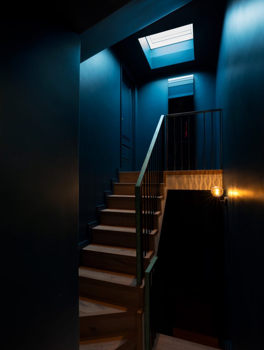 Frame House by Bureau de Change