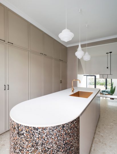 Kitchen at Frame House by Bureau de Change