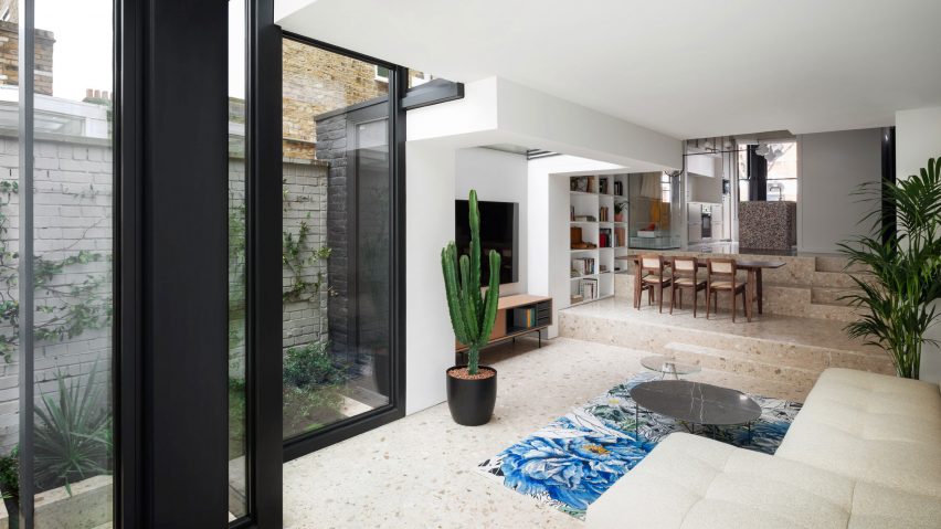 Living room of Frame House by Bureau de Change