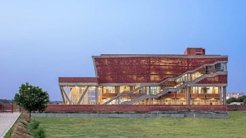 Girls Hostel Block by Zero Energy Design Lab