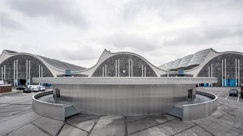 Grossmarkt ticket pavilion by Carmody Groarke