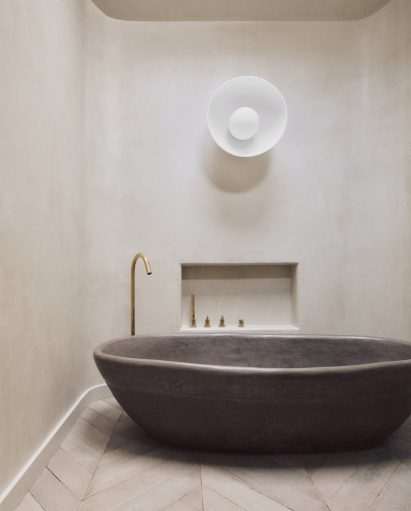 Bathroom of House of Grey's Highgate House interior