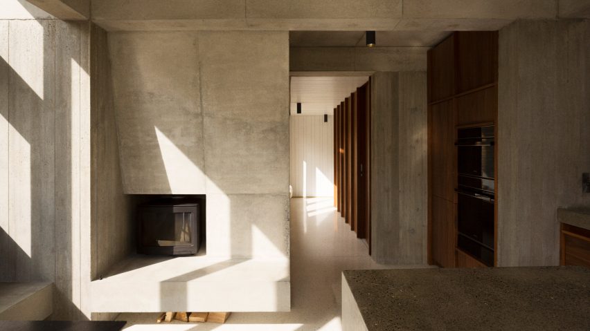 The kitchen of the Hollybrook Road extension by TOB Architect