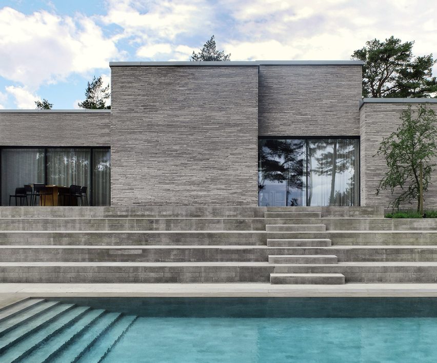 The pool outside the House of Many Courtyards by Claesson Koivisto Rune