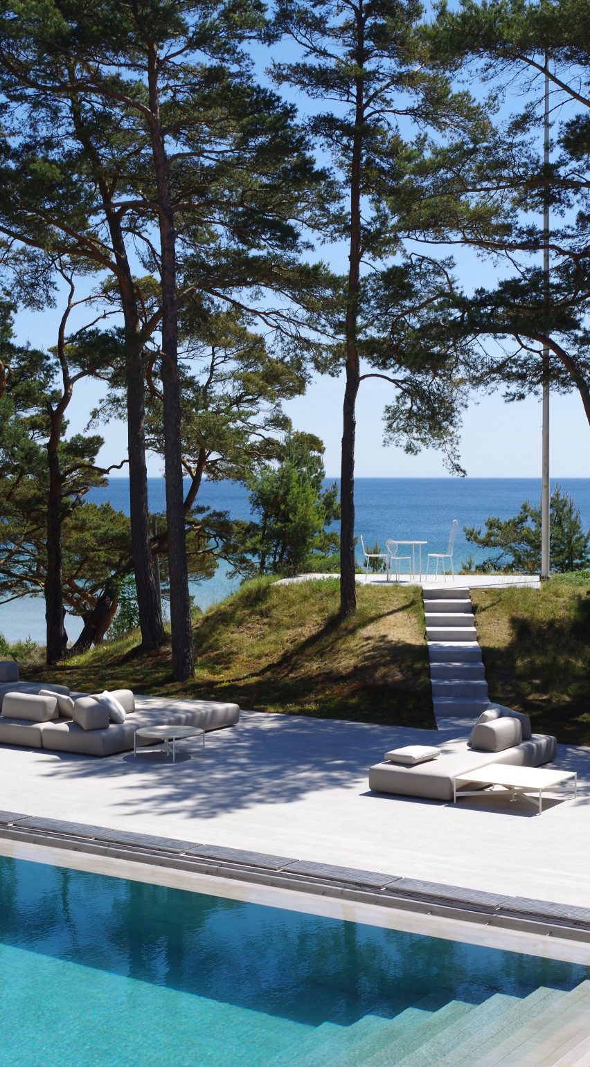 The garden of the House of Many Courtyards by Claesson Koivisto Rune