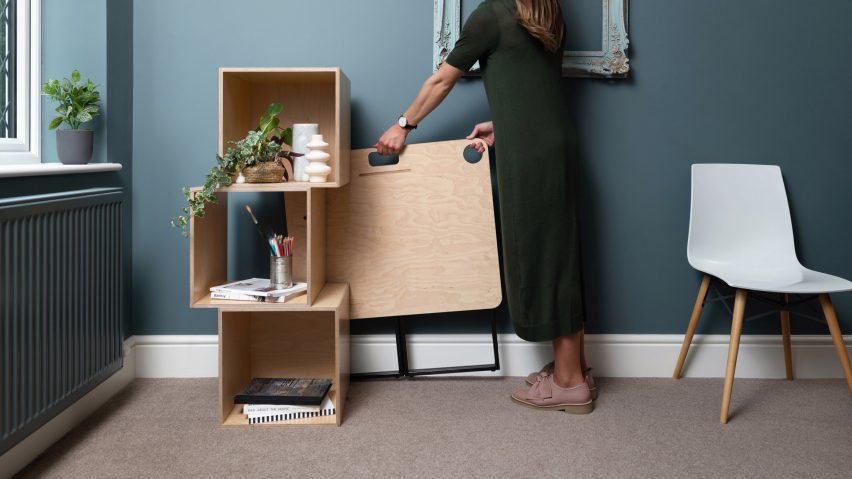 A folded KIT desk by Spacestor