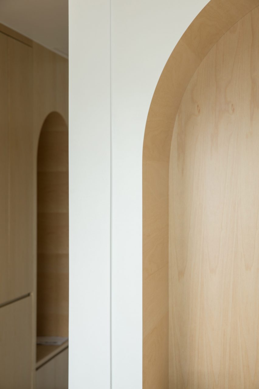 Arched details in a LIFE micro-apartment by Ian Lee