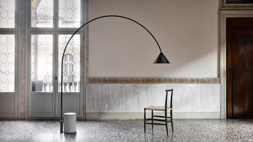 Ozz Floor lamp by Miniforms