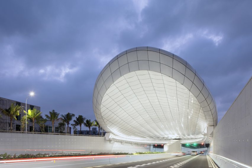 Haikou Wenming East Road Tunnel in Haikou City