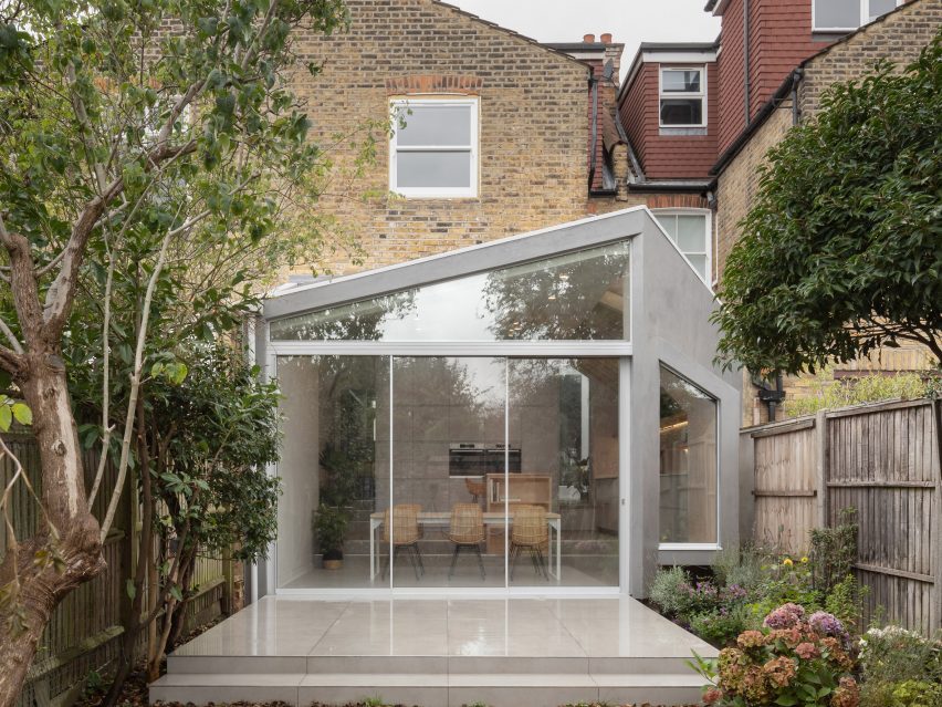 The Quarter Glass House extension by Proctor & Shaw