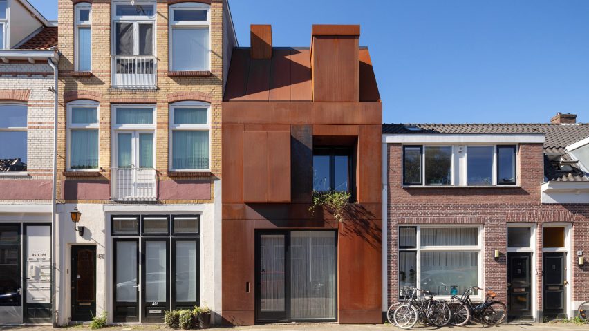 Steel Craft House by Zecc Architecten