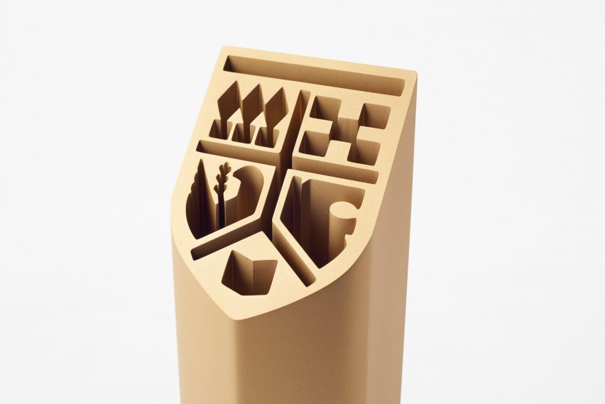UNIVAS logo on trophy by Nendo