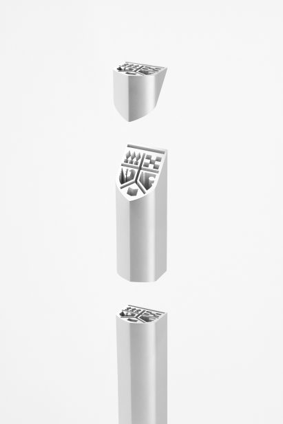 Silver awards trophy by Nendo for UNIVAS