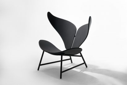 Chair with powder coated legs