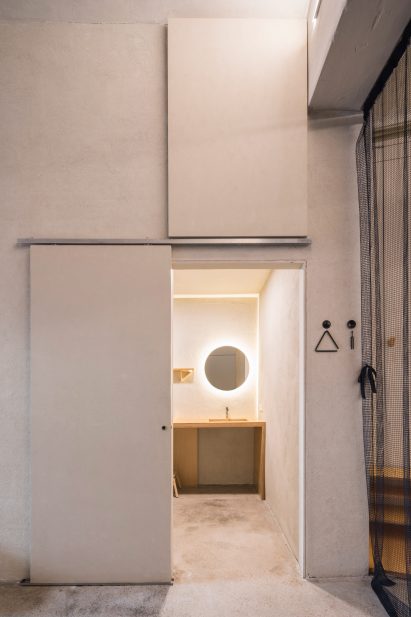Entrance to the toilets at the Yoglar Music School