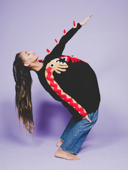 Sweater Sauce by Ýrúrarí with arms