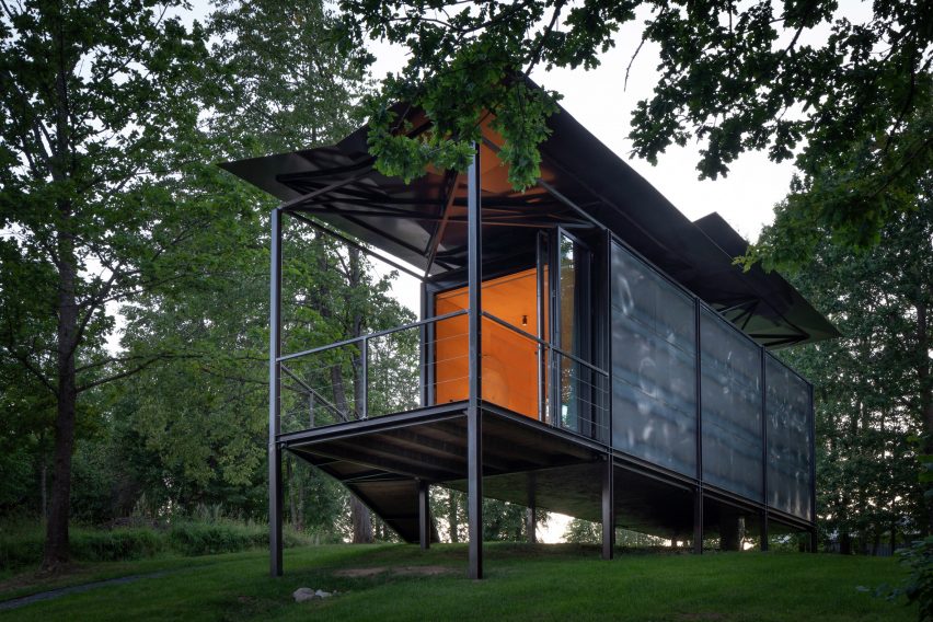 Terrace of 019 Cabin by ŠA Atelier and Piritas