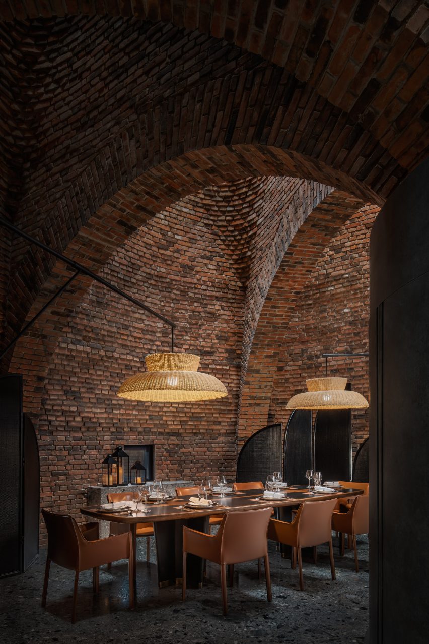 Inside the 50% Cloud Artists Lounge restaurant by CCD