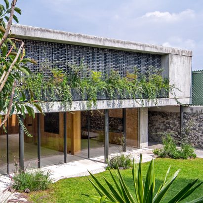 Casa Agua is concrete
