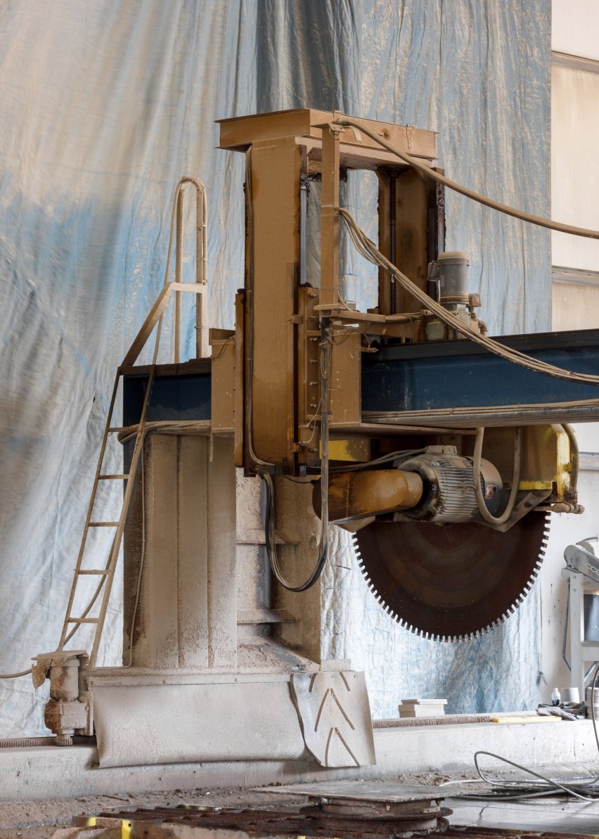 Understanding the machinery used to work with regional materials