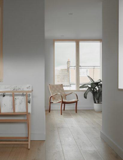 The pared-back attic a terraced London house by DeDraft