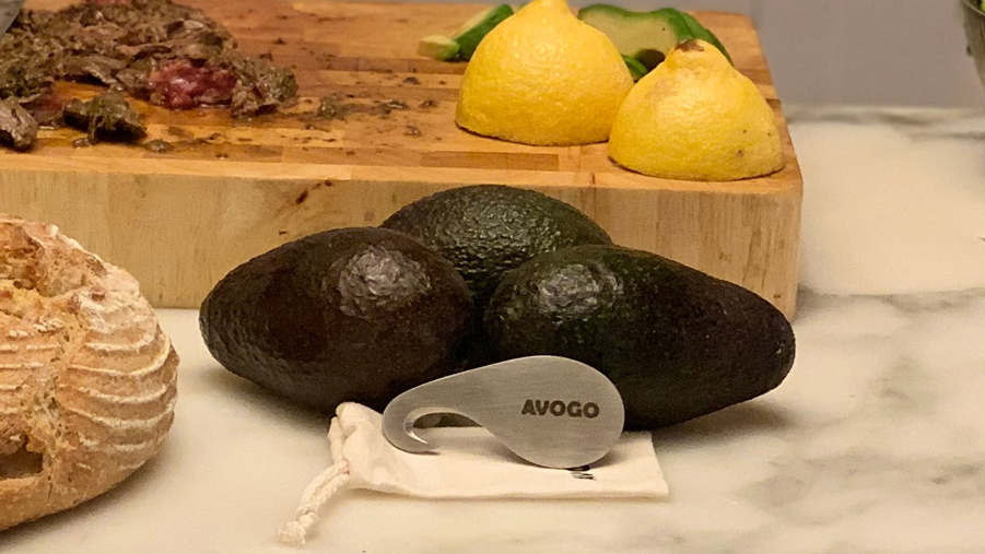 Avogo avocado cutting tool