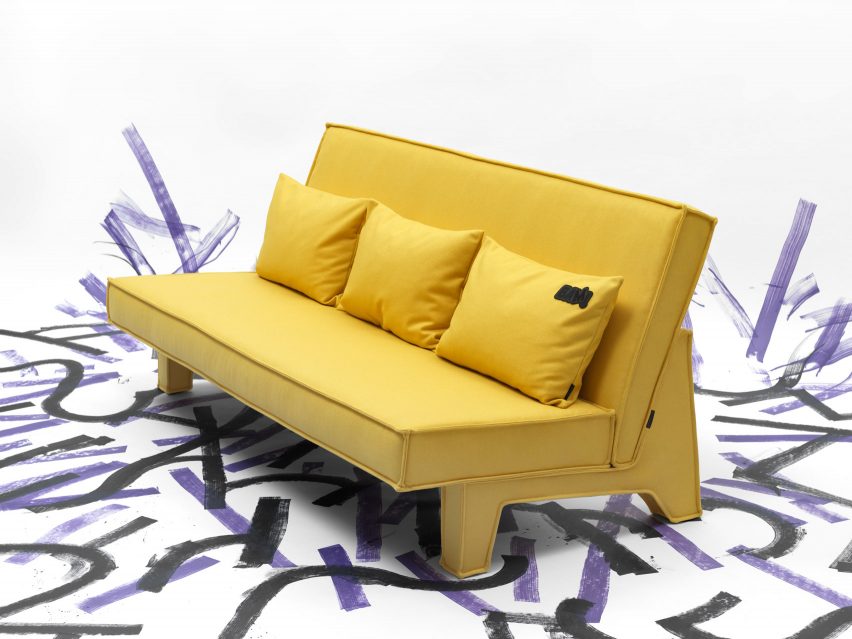 Cushions on BAM! sofa by Massproductions