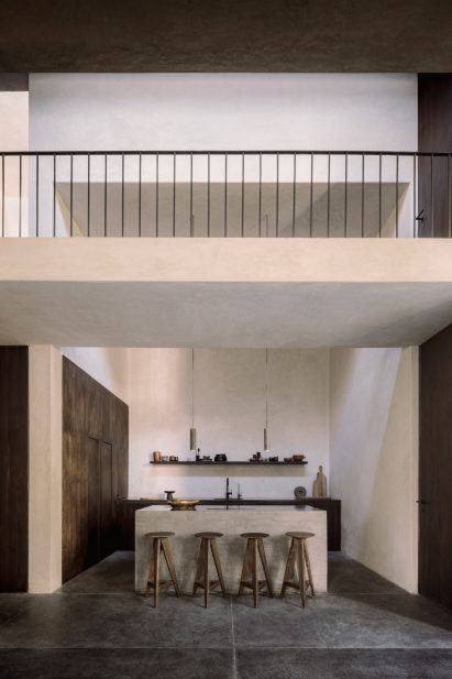 Kitchen and bridge of holiday home in Tulum