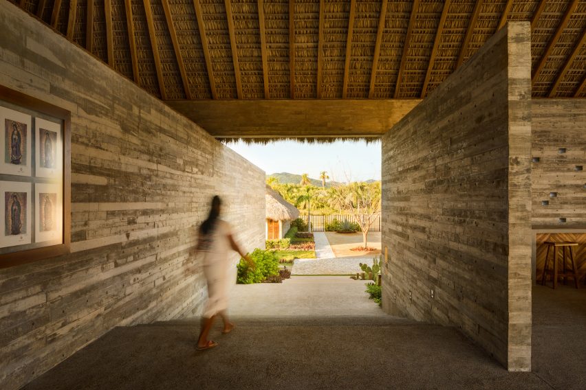 Casa Cova is built to protect from the heat of the sun
