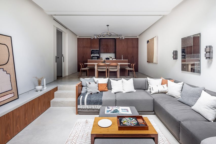 Knightsbridge Mews