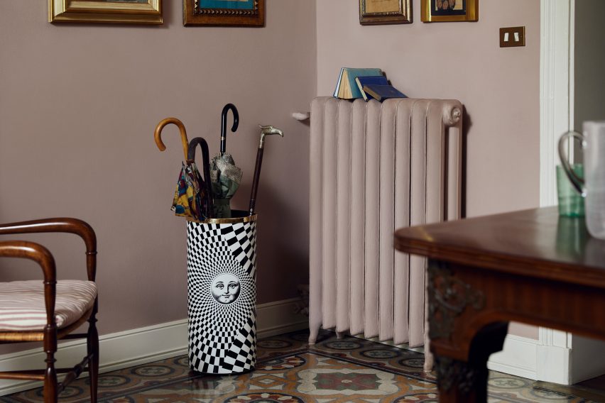 Solecentrismo umbrella stand by Fornasetti