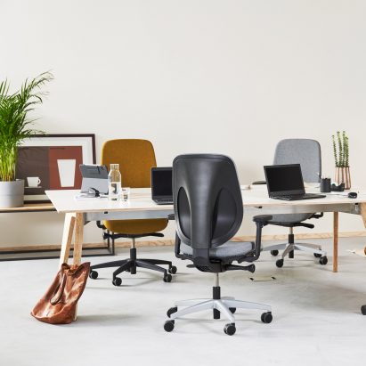Giroflex 353 chairs by Paolo Fancelli for Flokk