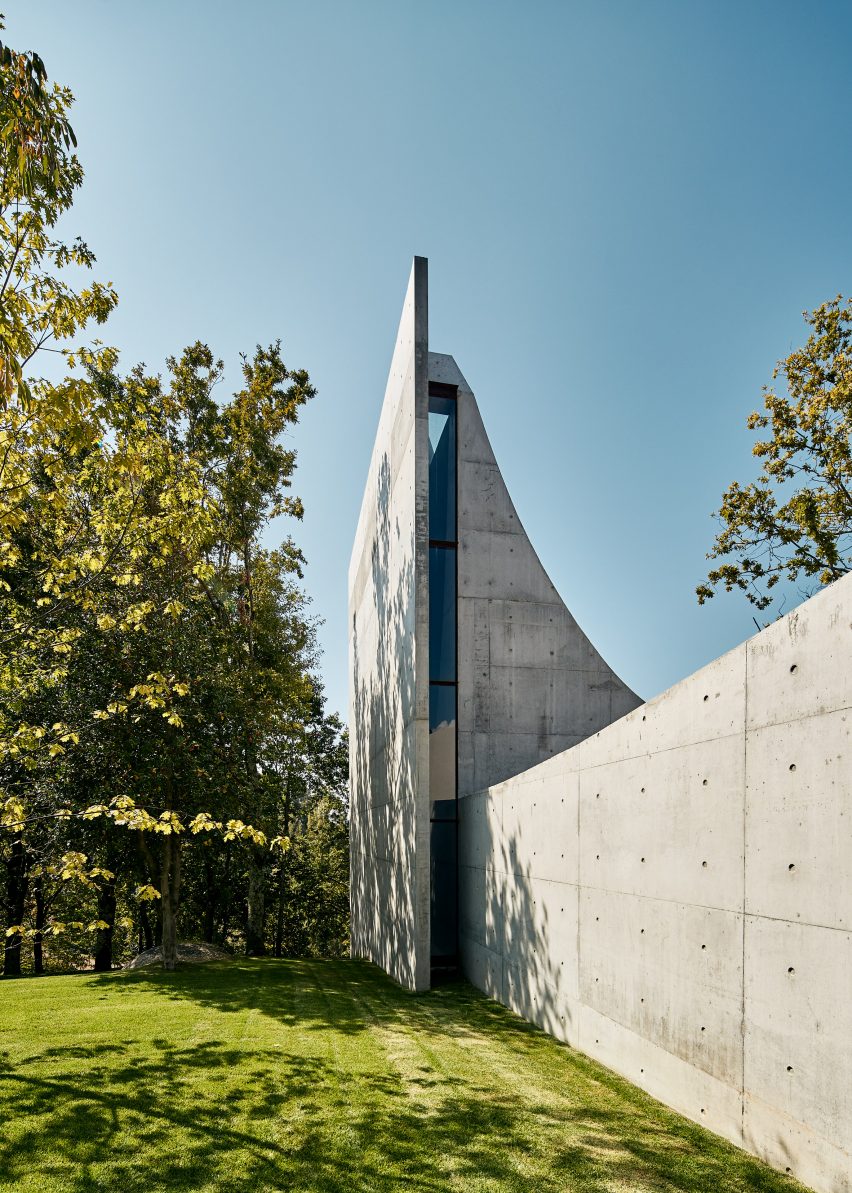 The concrete exterior of the Chapel and Meditation Room