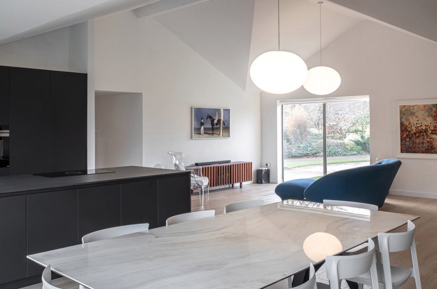 Honey and Walnut House by Intervention Architecture