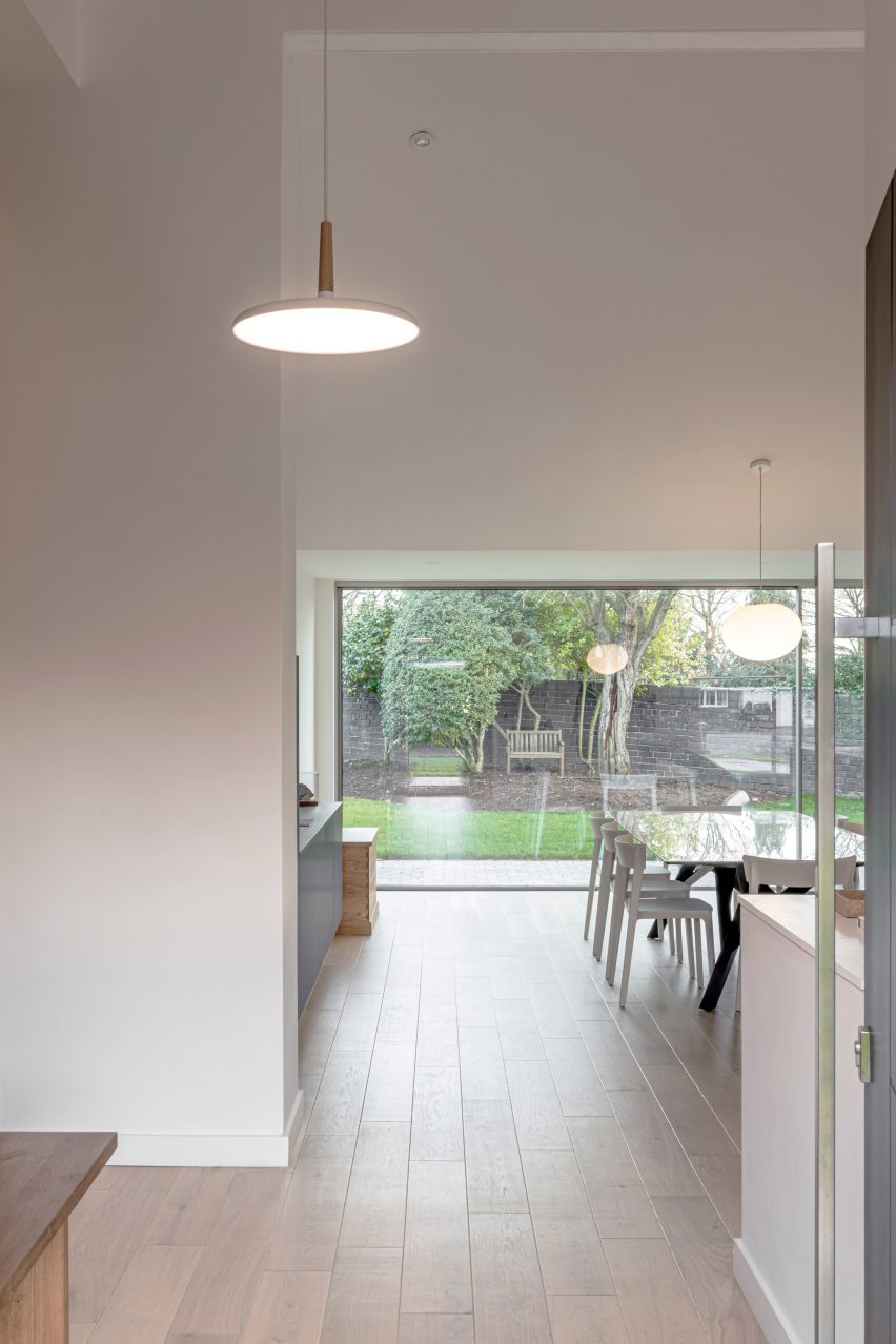 Honey and Walnut House by Intervention Architecture