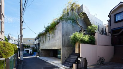House T by Suppose Design Office