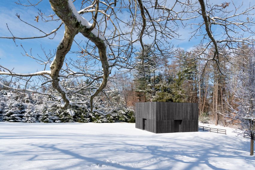 LX Pavilion by OLI Architecture for London Cross by Richard Serra