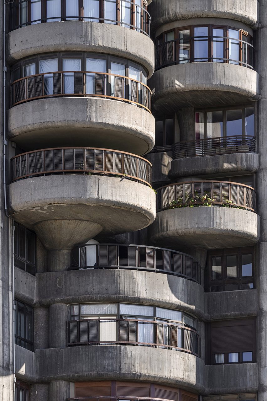 Detail of facade of Torres Blancas, Madrid